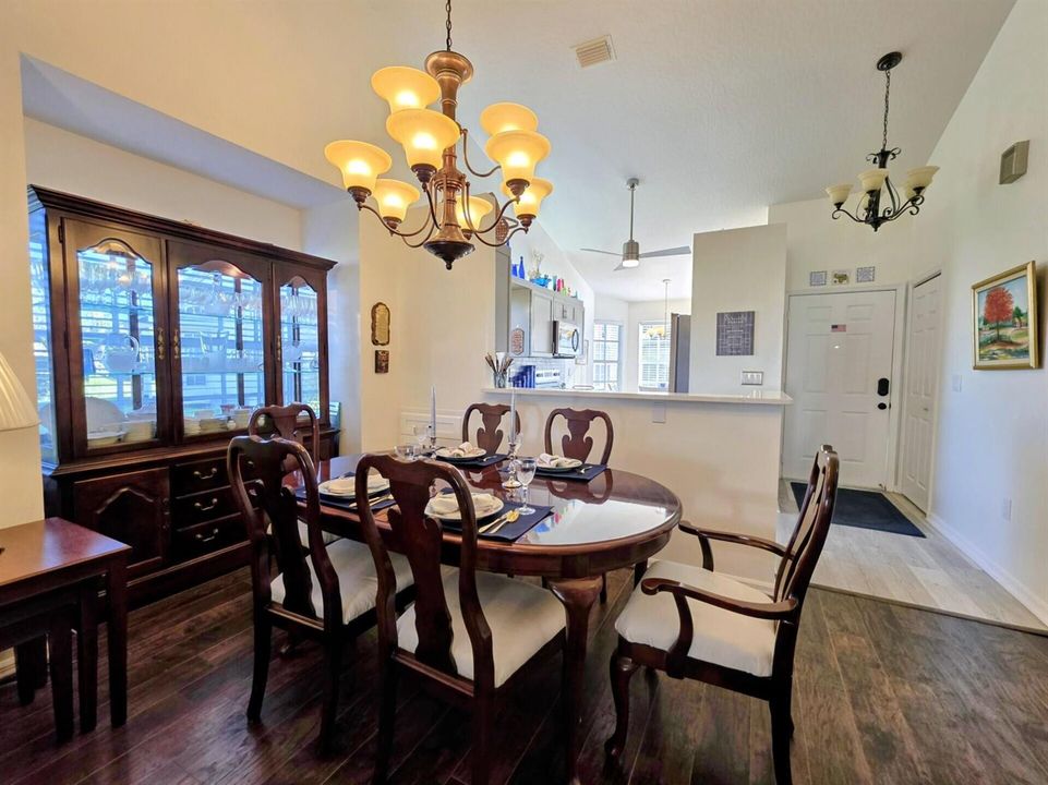 Formal Dining