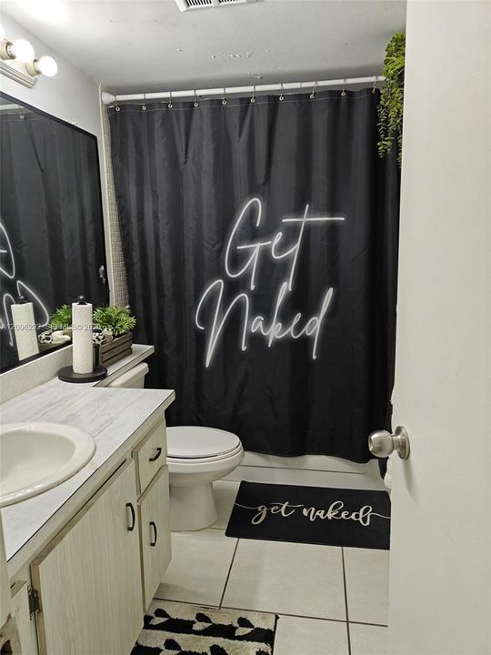 For Sale: $170,000 (2 beds, 2 baths, 1050 Square Feet)
