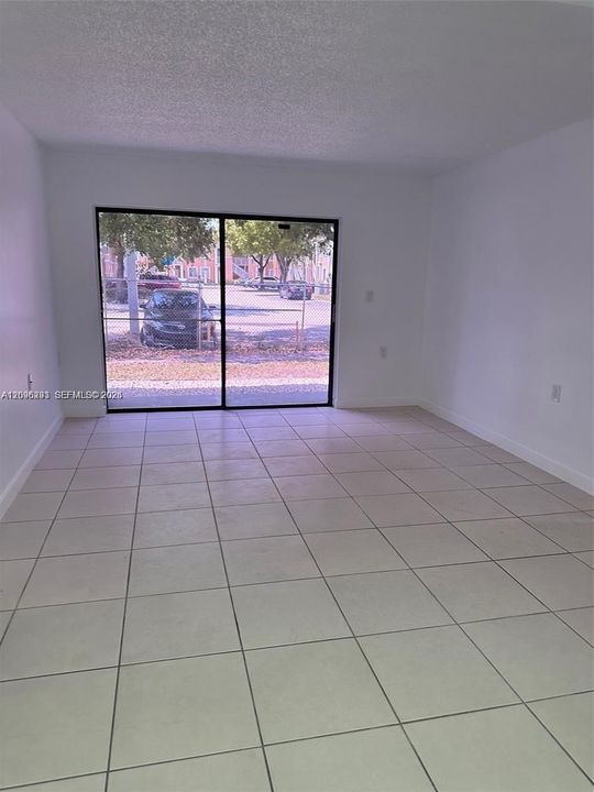 En Renta: $1,800 (1 camas, 1 baños, 648 Pies cuadrados)