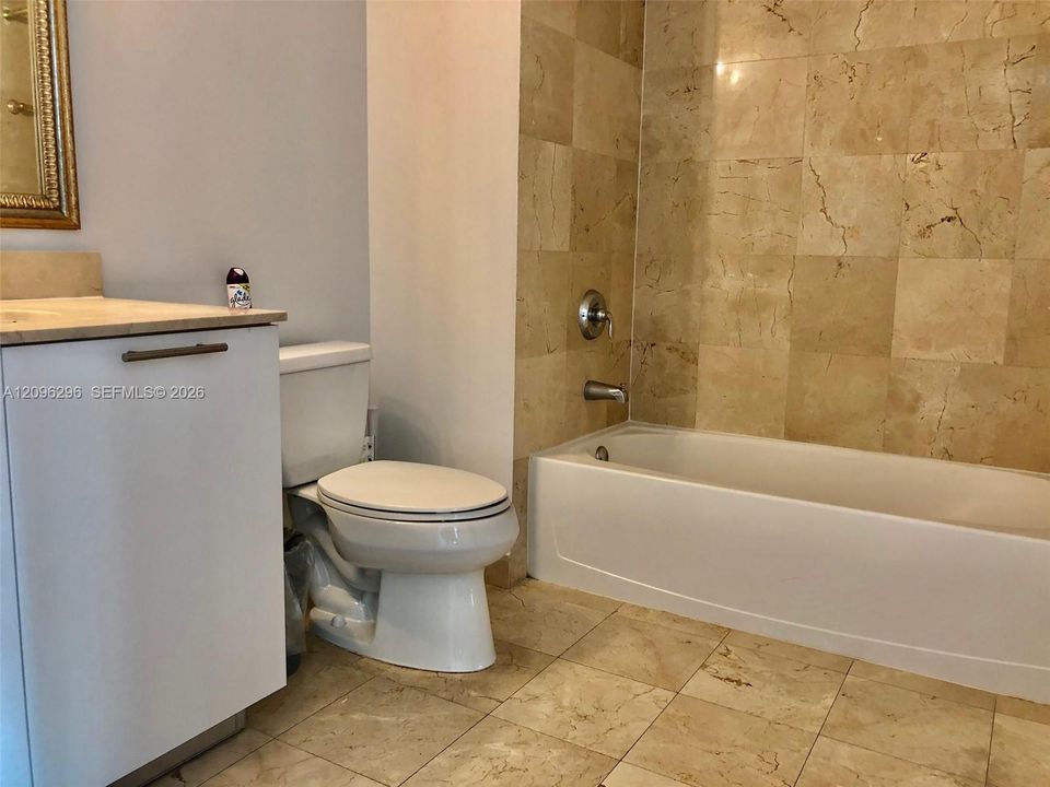 For Sale: $700,000 (2 beds, 2 baths, 1144 Square Feet)
