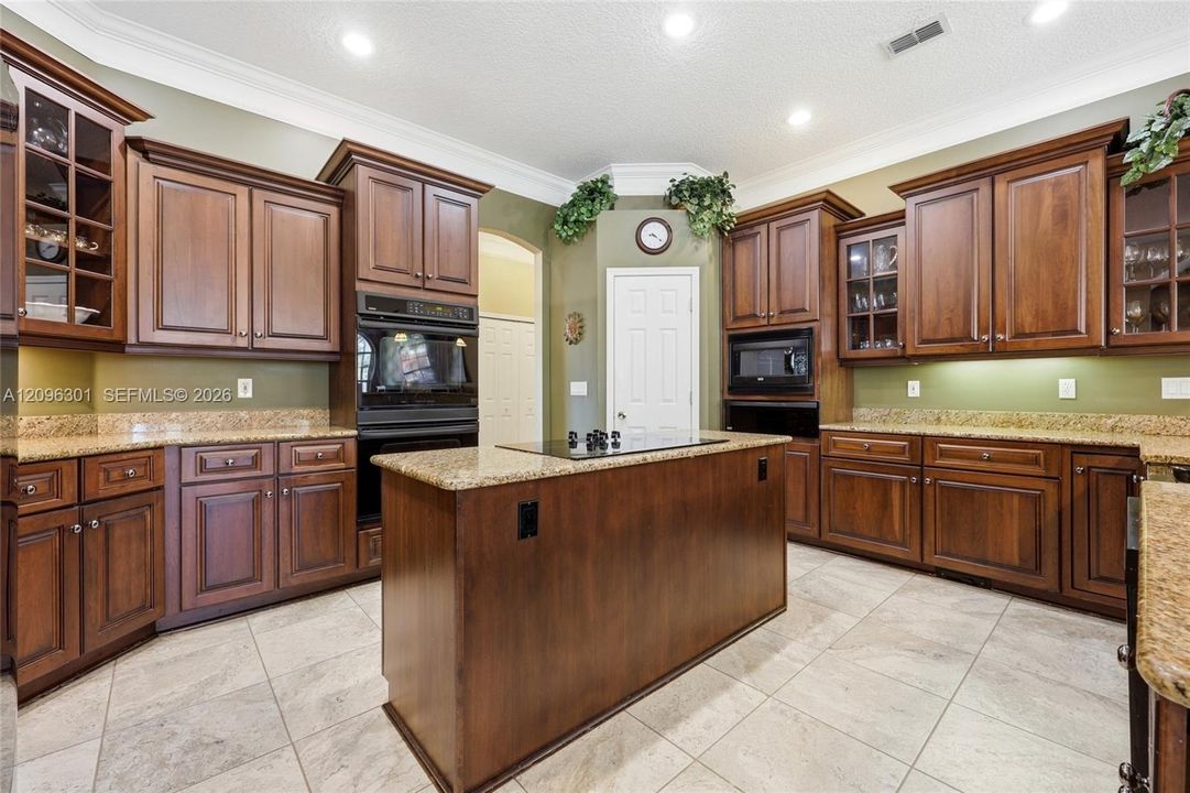 For Sale: $765,000 (5 beds, 4 baths, 0 Square Feet)