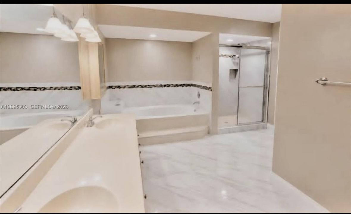 En Renta: $3,500 (3 camas, 2 baños, 3466 Pies cuadrados)