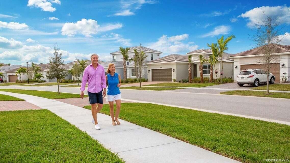 4 - PGA Verano Walking Paths