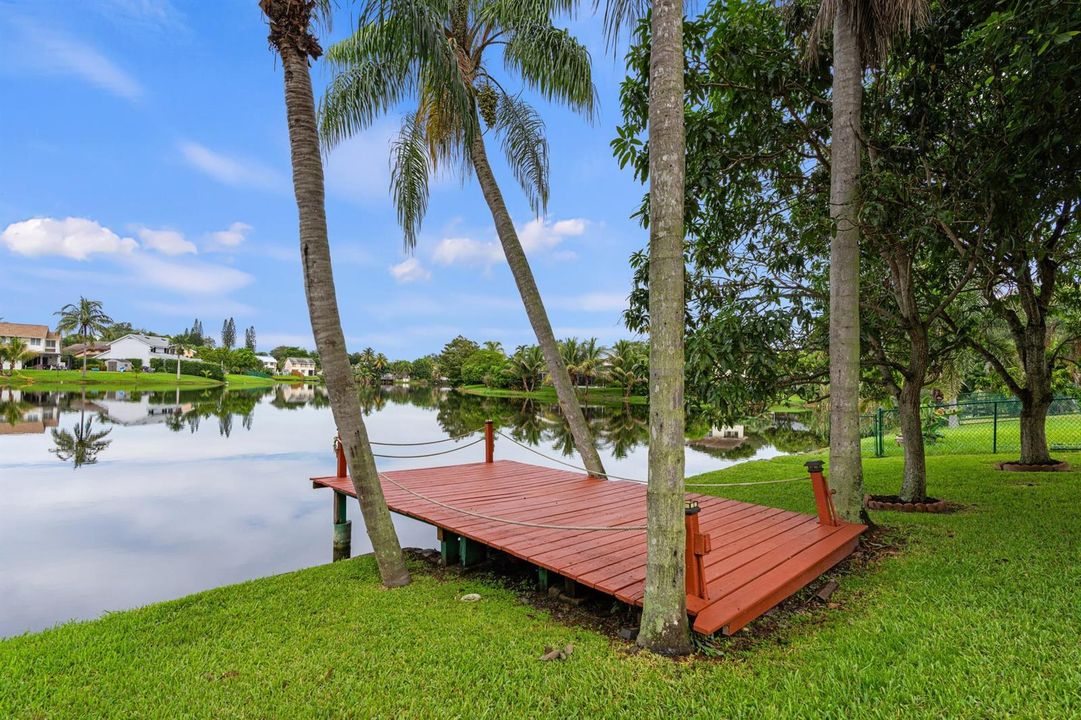 Dock