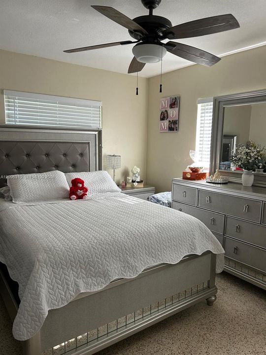 For Rent: $3,300 (3 beds, 2 baths, 1625 Square Feet)