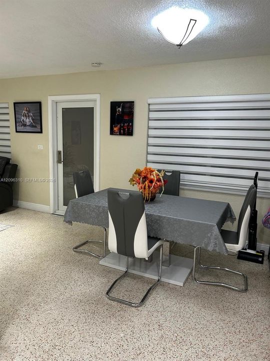 For Rent: $3,300 (3 beds, 2 baths, 1625 Square Feet)