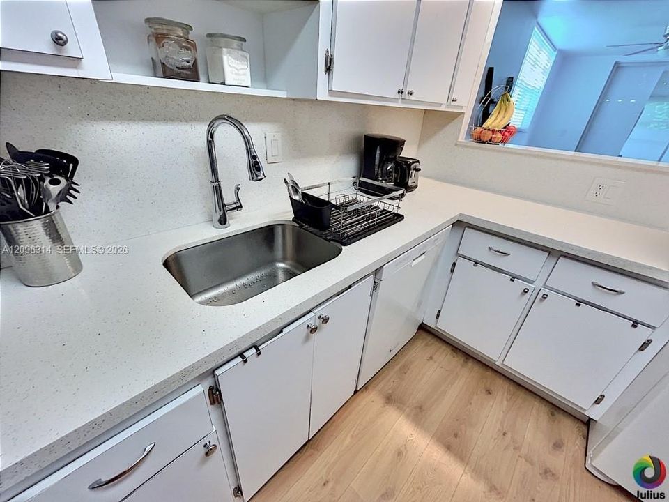 En Venta: $144,900 (1 camas, 1 baños, 960 Pies cuadrados)