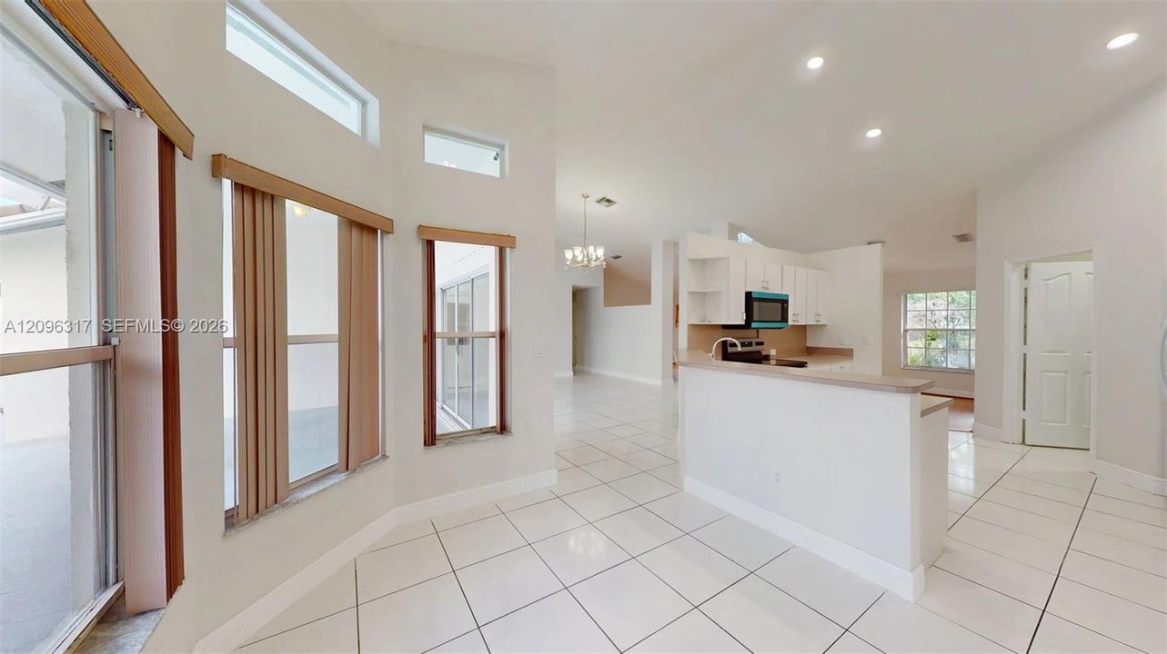 For Rent: $4,500 (4 beds, 2 baths, 2110 Square Feet)