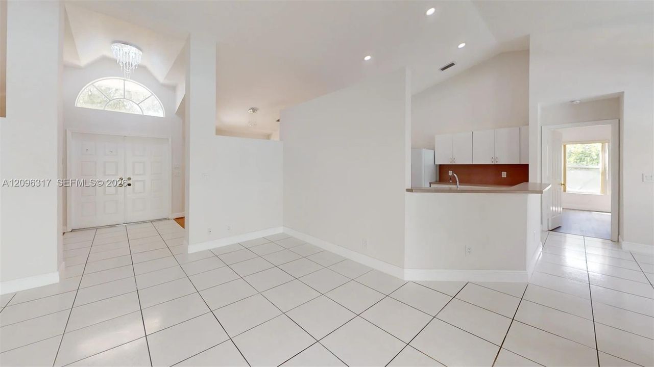 For Rent: $4,500 (4 beds, 2 baths, 2110 Square Feet)