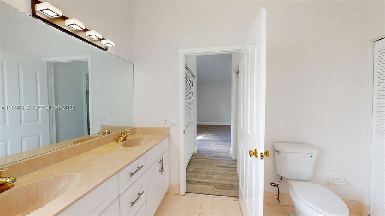 For Rent: $4,500 (4 beds, 2 baths, 2110 Square Feet)
