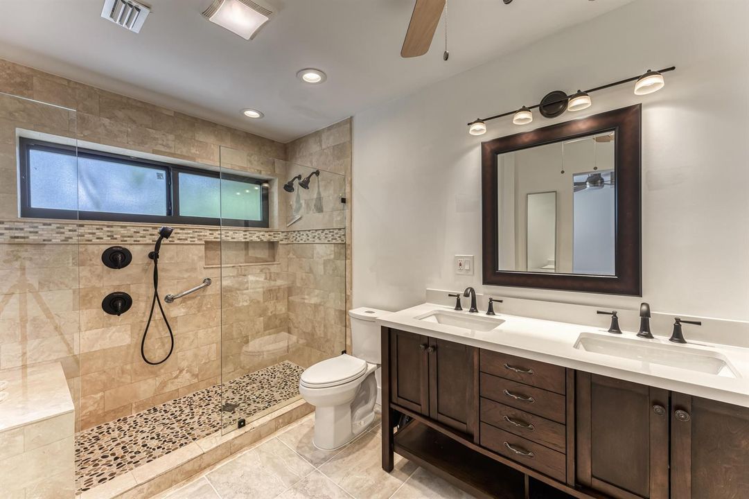 Priary Bath