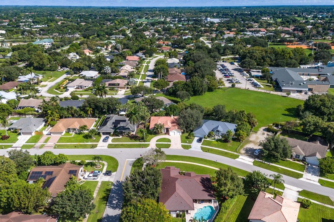 047-13853SheffieldStreet-Wellington-FL-3