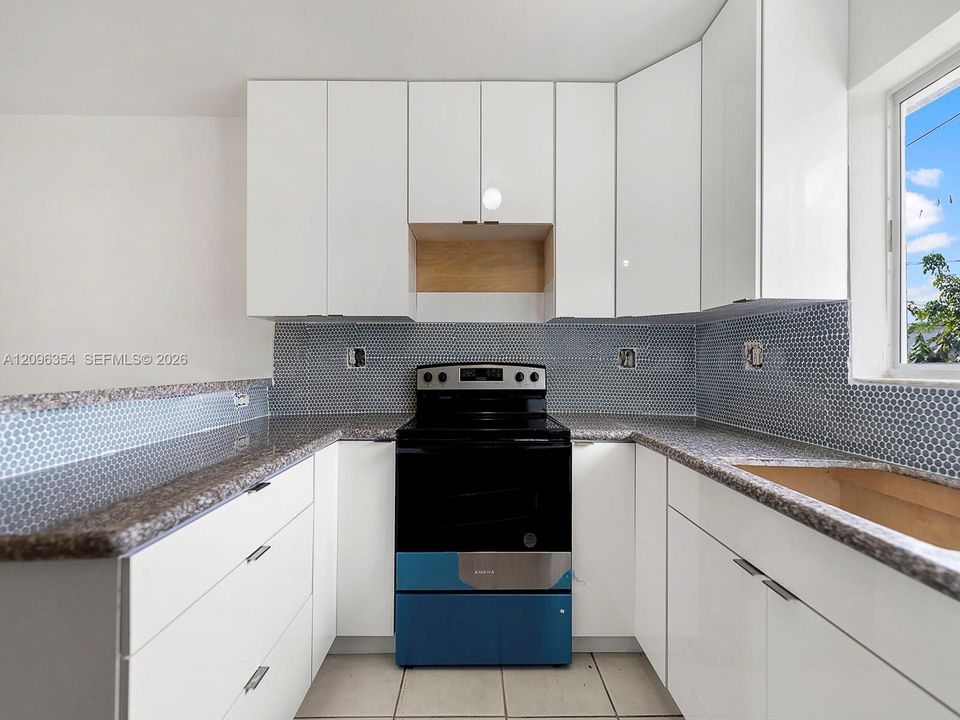 На продажу: $555,000 (0 спален, 0 ванн, 2250 Квадратных фут)