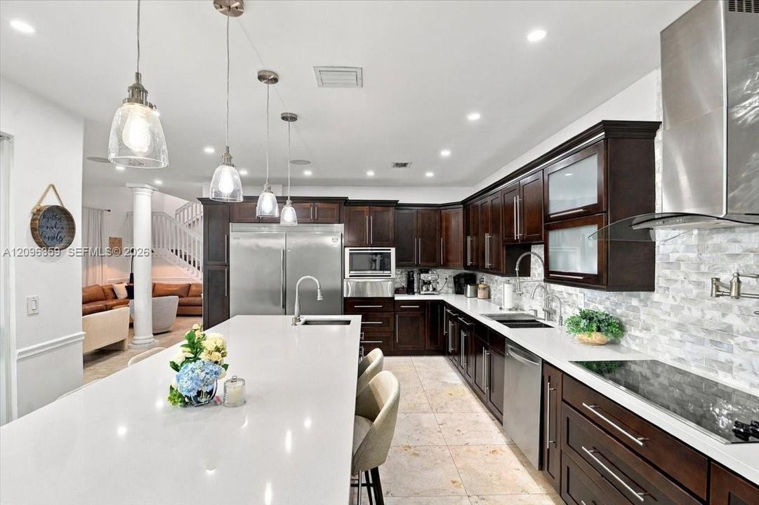 For Sale: $738,000 (4 beds, 2 baths, 2364 Square Feet)