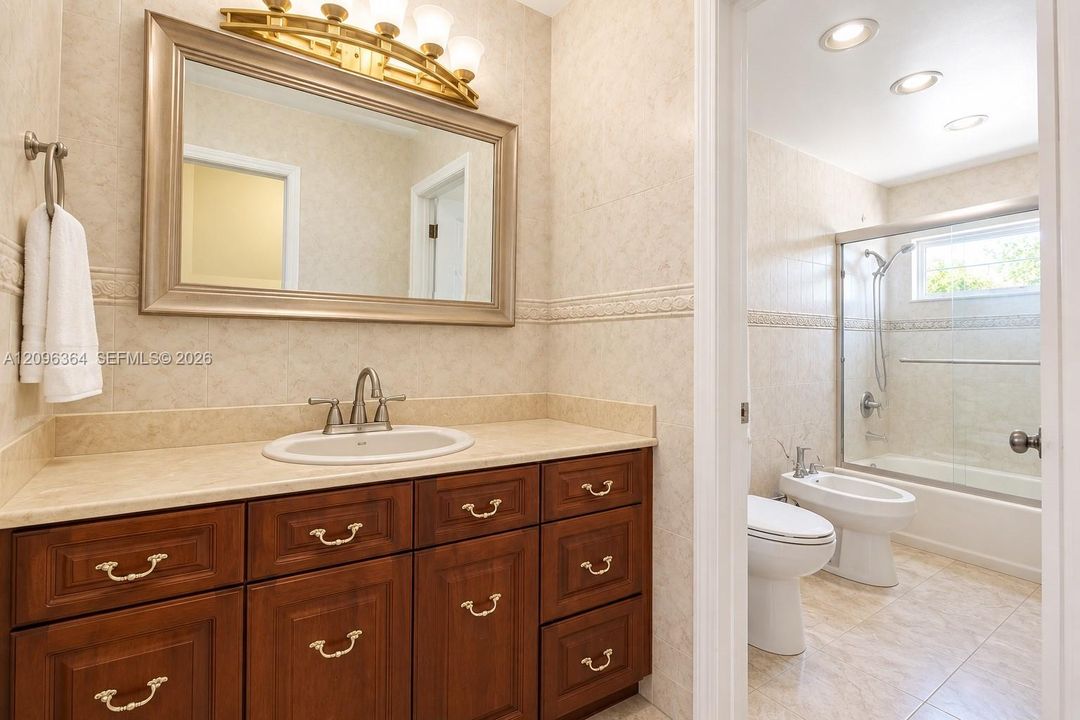 For Sale: $879,000 (4 beds, 2 baths, 2293 Square Feet)