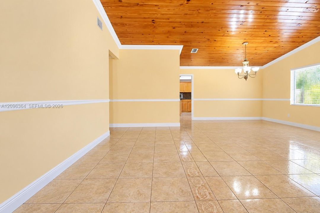 For Sale: $879,000 (4 beds, 2 baths, 2293 Square Feet)