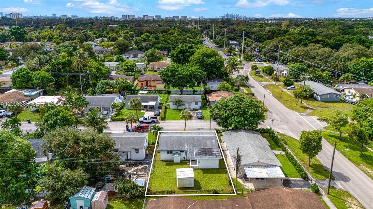 En Venta: $479,900 (3 camas, 1 baños, 1248 Pies cuadrados)