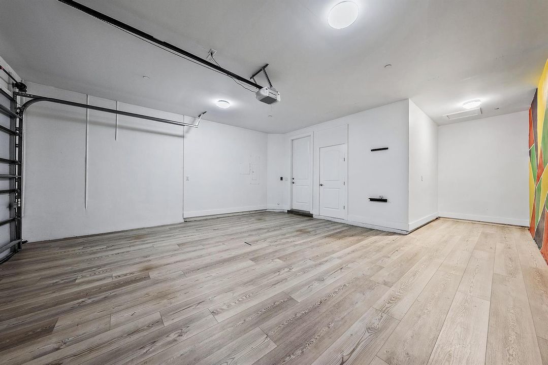 20250212223118645598000000-o