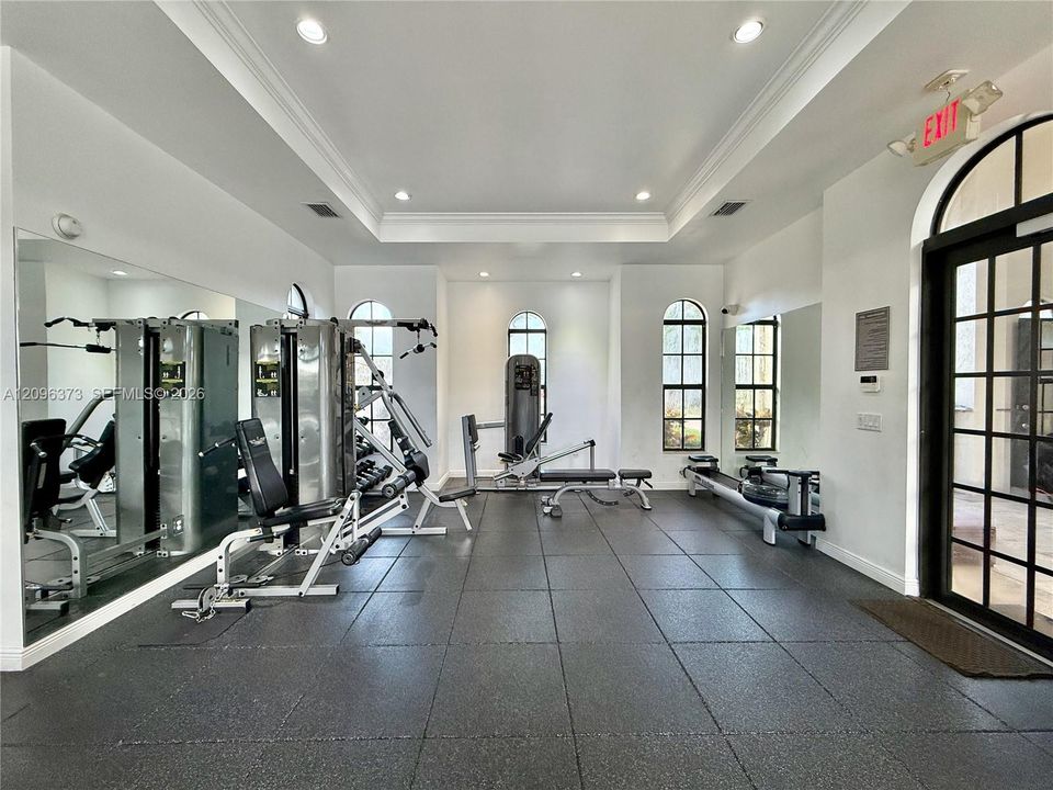 For Sale: $795,000 (5 beds, 3 baths, 2180 Square Feet)