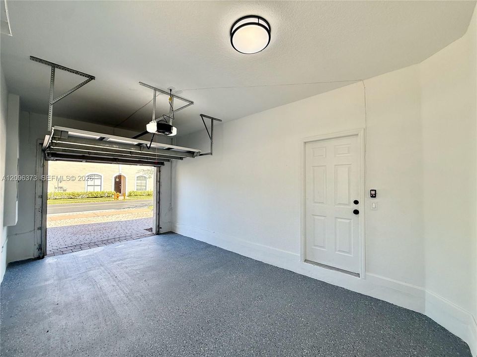 For Sale: $795,000 (5 beds, 3 baths, 2180 Square Feet)