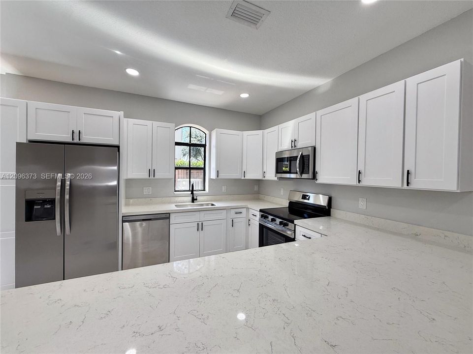 For Sale: $795,000 (5 beds, 3 baths, 2180 Square Feet)