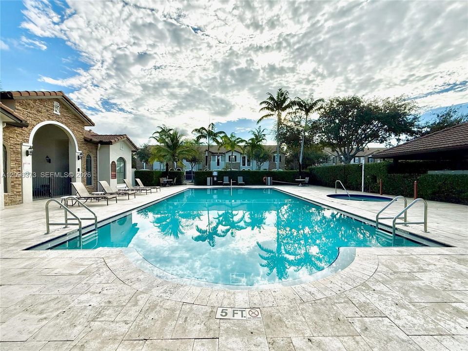 For Sale: $795,000 (5 beds, 3 baths, 2180 Square Feet)