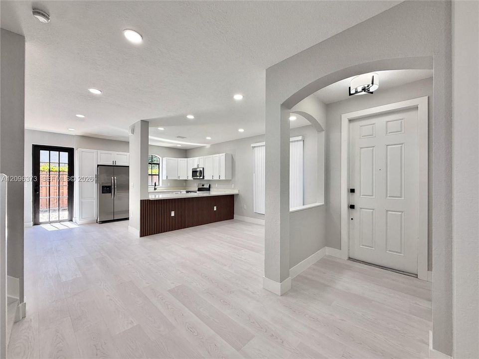 For Sale: $795,000 (5 beds, 3 baths, 2180 Square Feet)