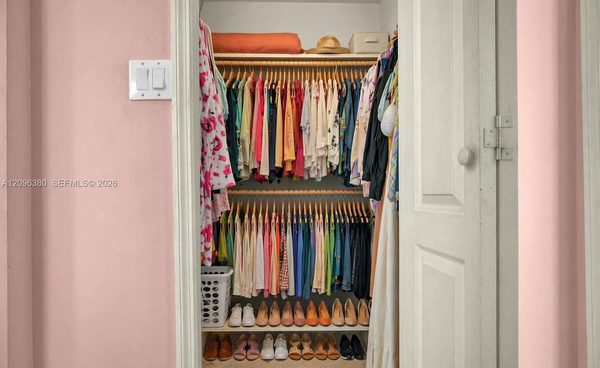 HIS/HER CLOSET  PRIMARY ROOM