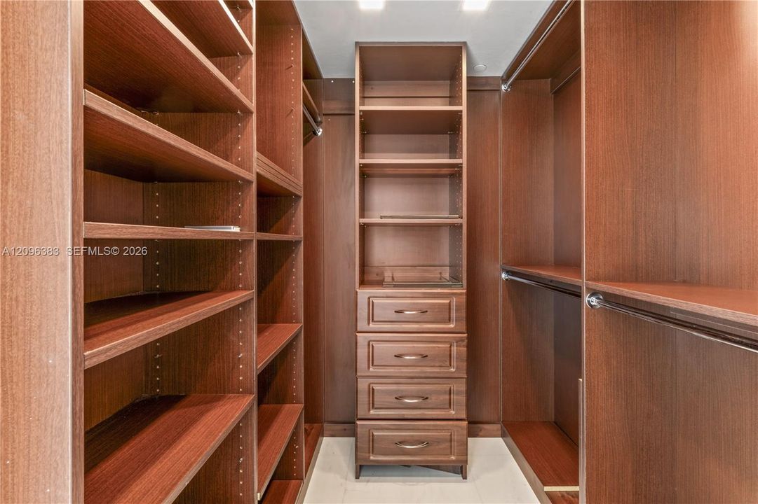 En Renta: $5,500 (2 camas, 2 baños, 1367 Pies cuadrados)