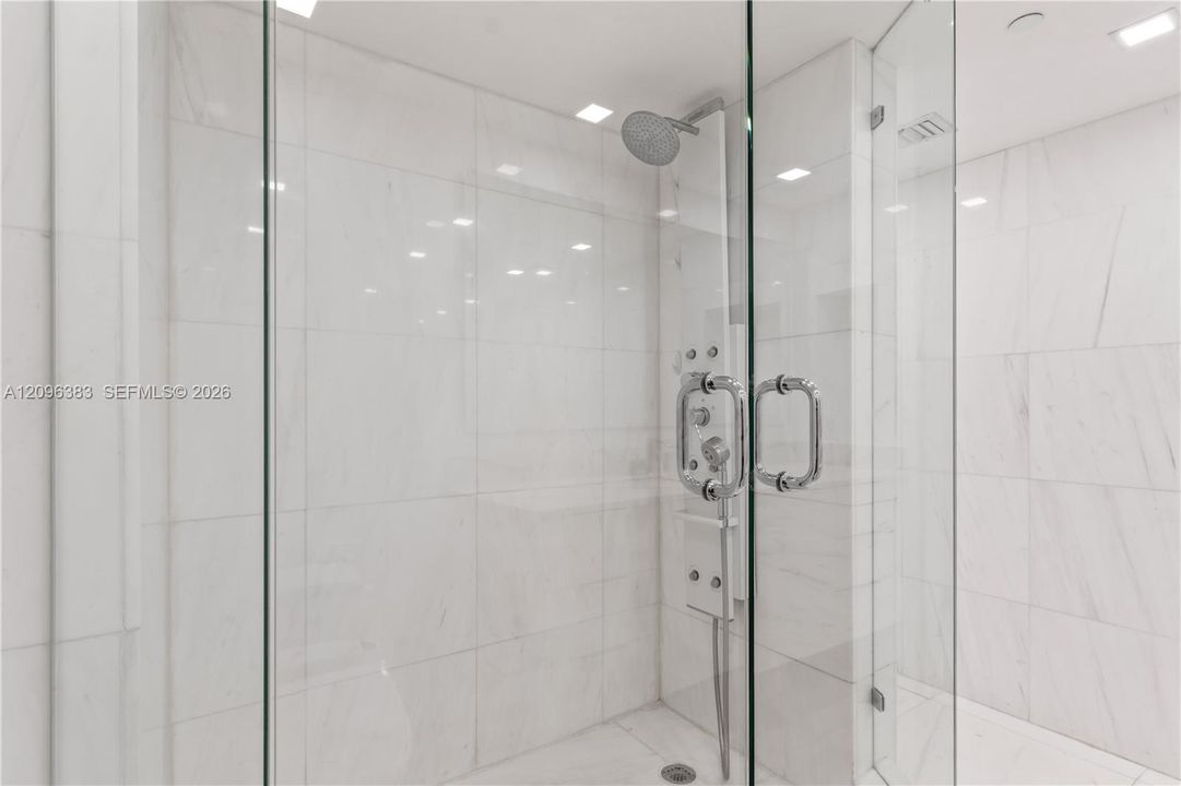 En Renta: $5,500 (2 camas, 2 baños, 1367 Pies cuadrados)
