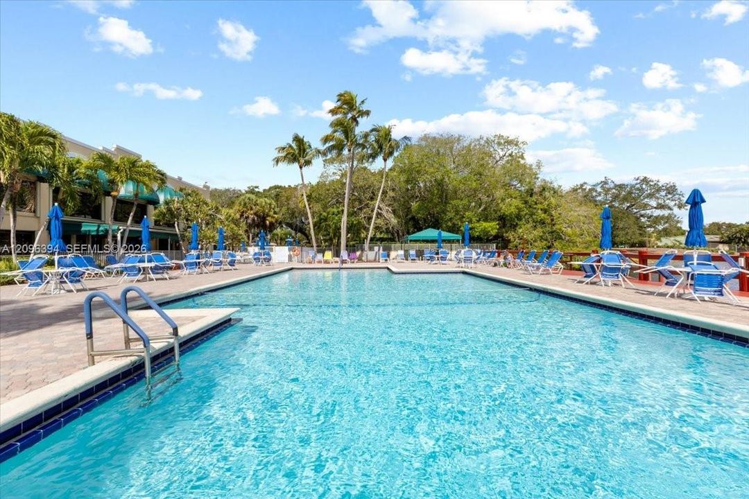 En Venta: $280,000 (3 camas, 2 baños, 1124 Pies cuadrados)