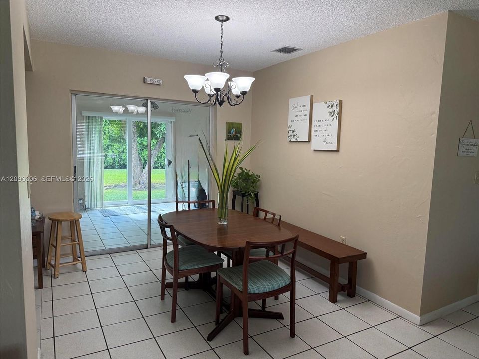 For Sale: $860,000 (3 beds, 2 baths, 1907 Square Feet)