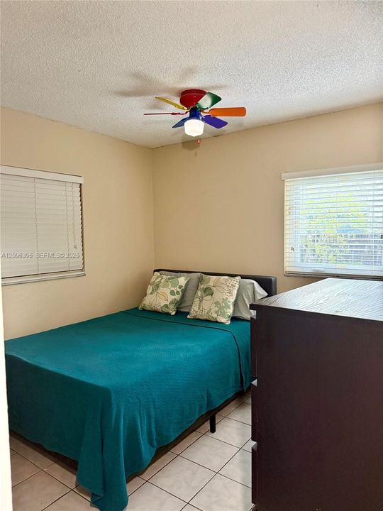 For Sale: $860,000 (3 beds, 2 baths, 1907 Square Feet)