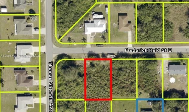 For Sale: $27,000 (0.25 acres)