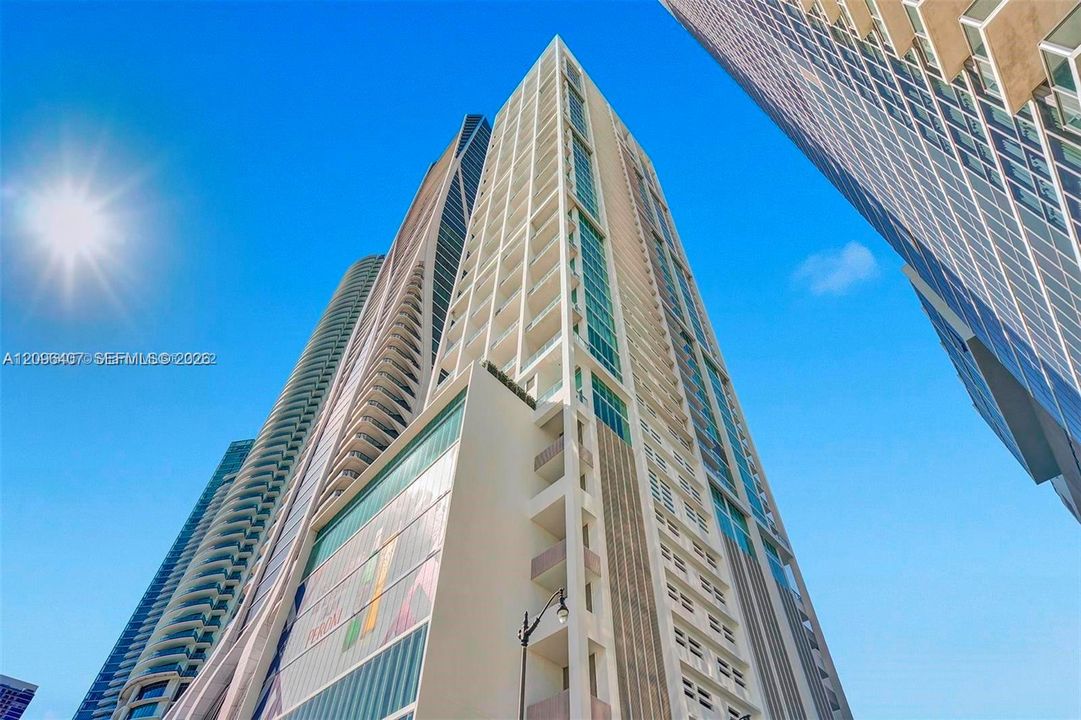 En Venta: $1,815,000 (2 camas, 2 baños, 1730 Pies cuadrados)