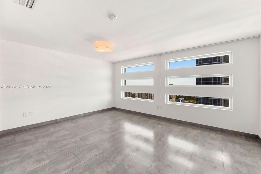 En Venta: $1,815,000 (2 camas, 2 baños, 1730 Pies cuadrados)