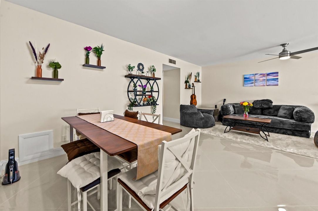 12-Dining_Room