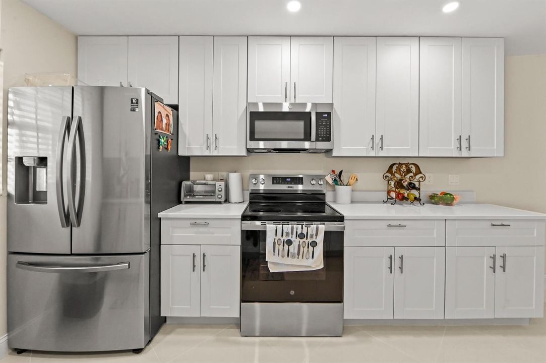 15-Kitchen_Appliances