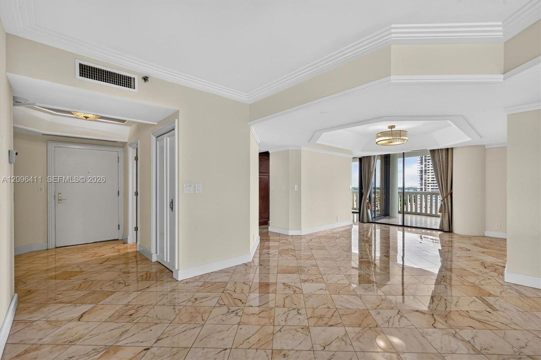 For Rent: $8,500 (3 beds, 3 baths, 2605 Square Feet)