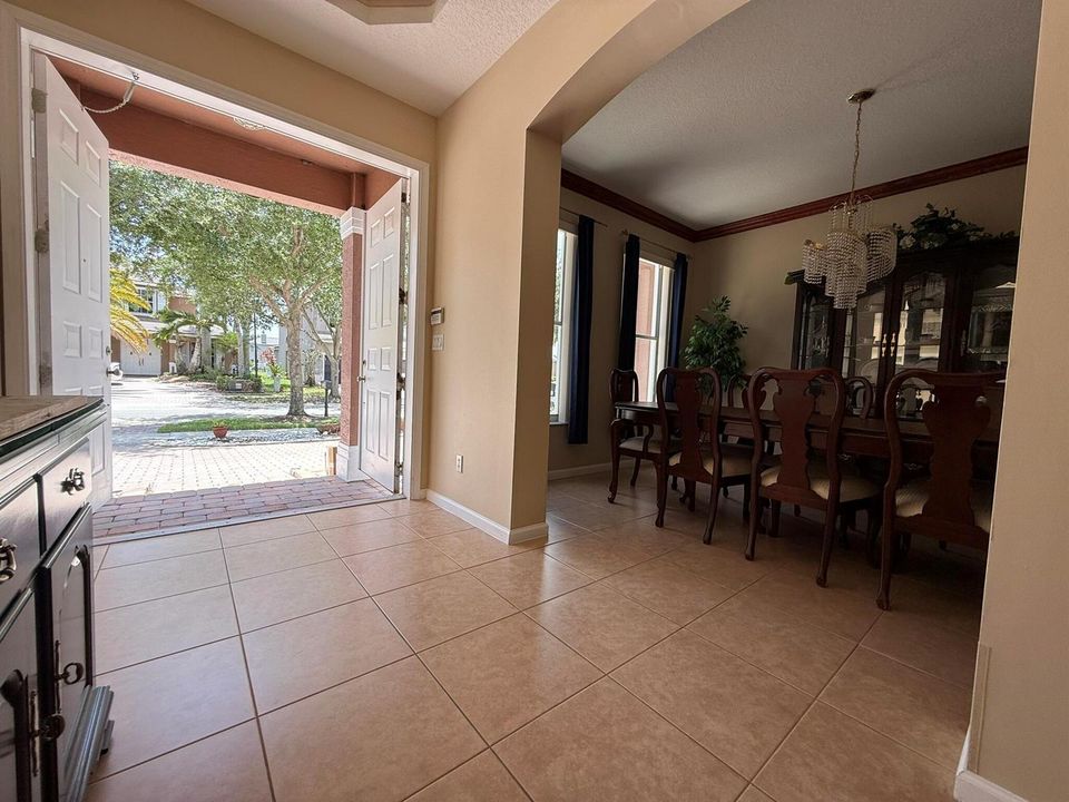 Entry Dining Room