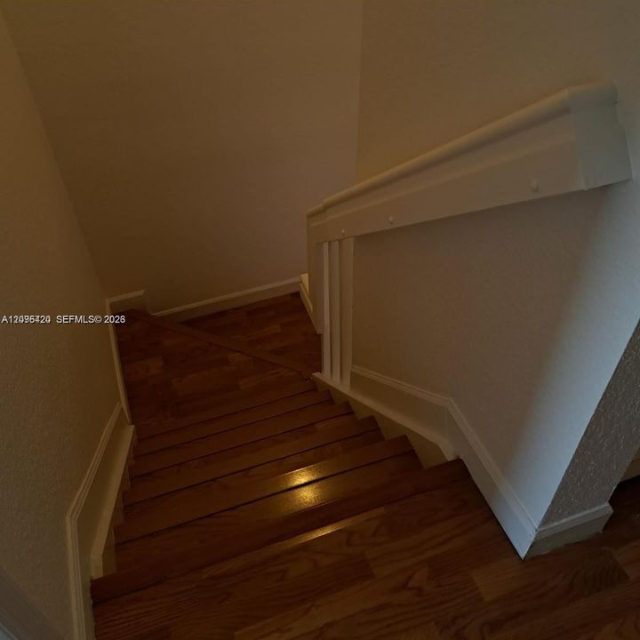 В аренду: $3,000 (3 спален, 2 ванн, 1368 Квадратных фут)
