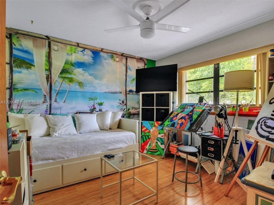 For Sale: $875,000 (4 beds, 2 baths, 2410 Square Feet)