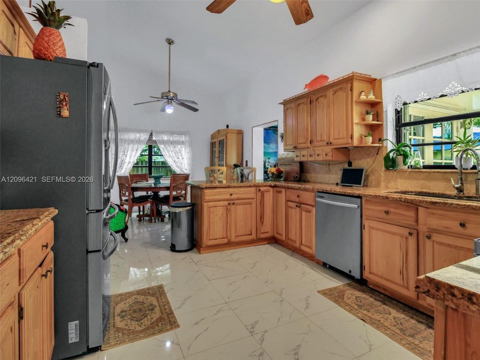 For Sale: $875,000 (4 beds, 2 baths, 2410 Square Feet)