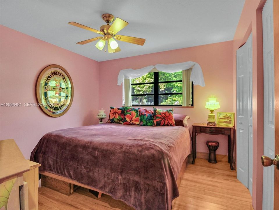 For Sale: $875,000 (4 beds, 2 baths, 2410 Square Feet)