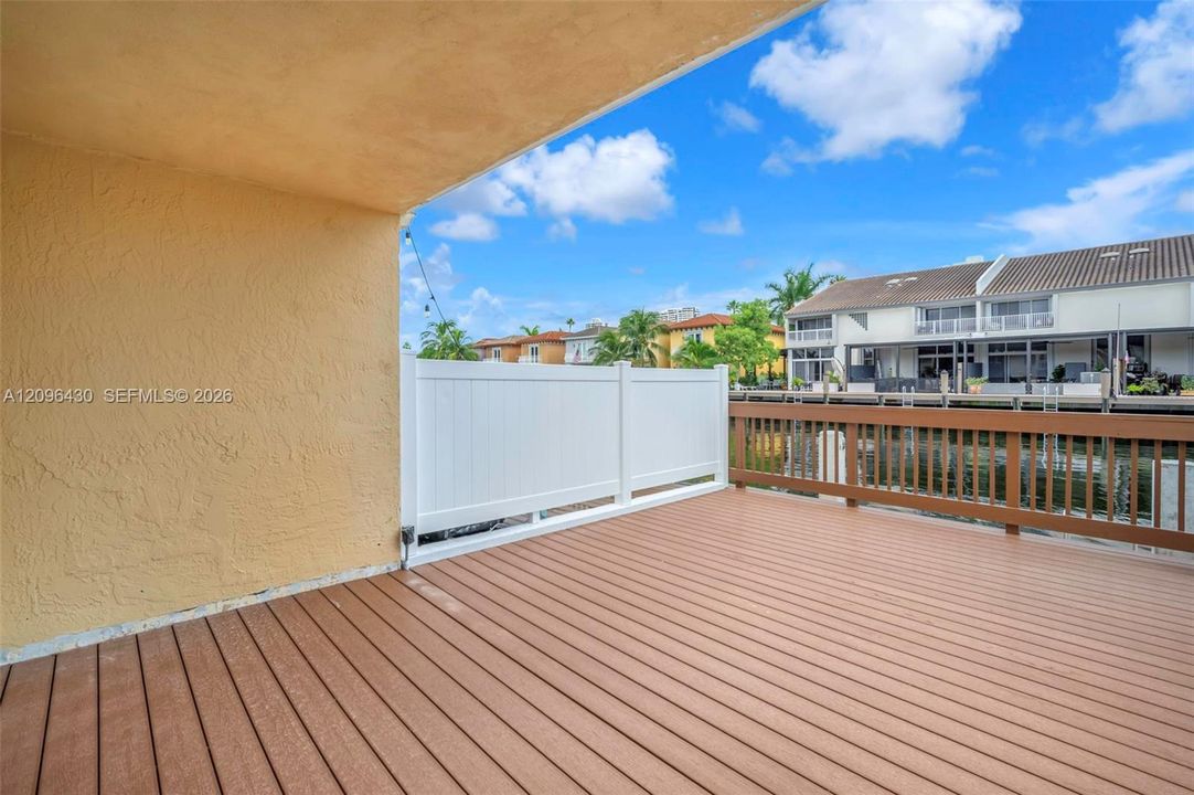 For Rent: $4,500 (2 beds, 2 baths, 1570 Square Feet)