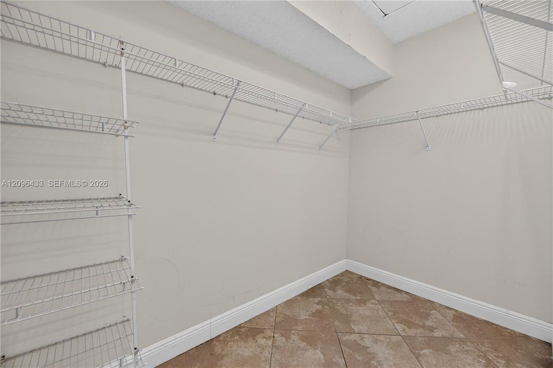 En Venta: $180,000 (2 camas, 2 baños, 1192 Pies cuadrados)