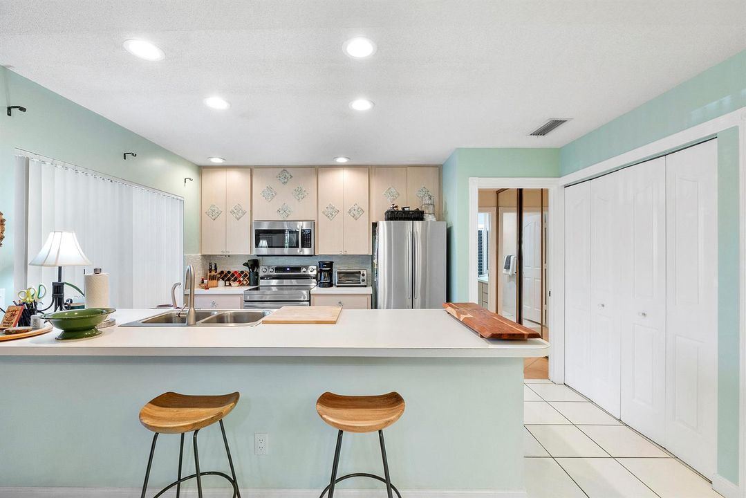 9041 Sun Terrace Cir_025