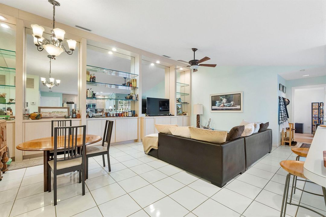 9041 Sun Terrace Cir_020