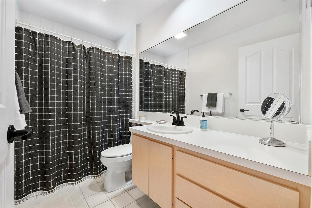 9041 Sun Terrace Cir_019