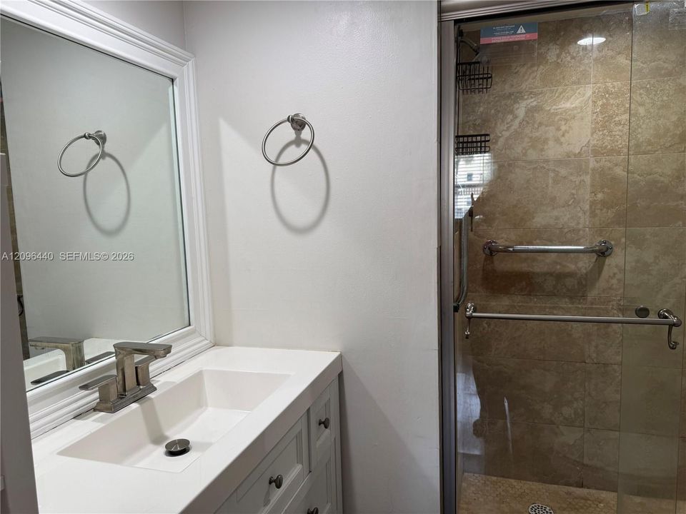 For Sale: $120,000 (2 beds, 2 baths, 850 Square Feet)